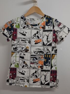 H&M COMIC BOOK T SHIRT SIZE SMALL